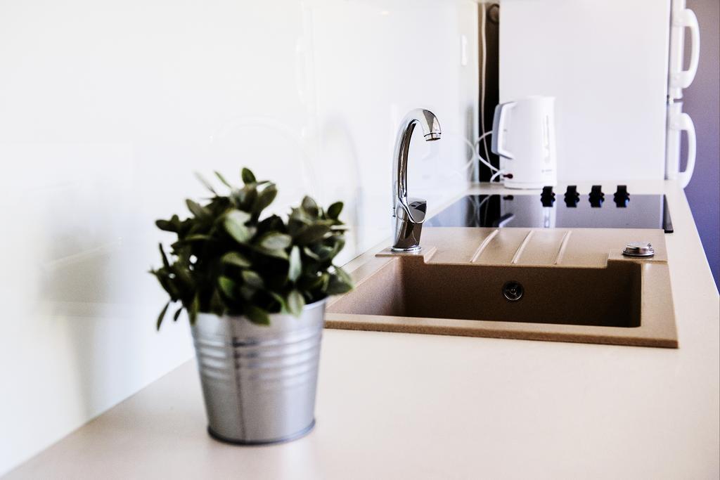 Apartments Zdenka Vinisce ภายนอก รูปภาพ